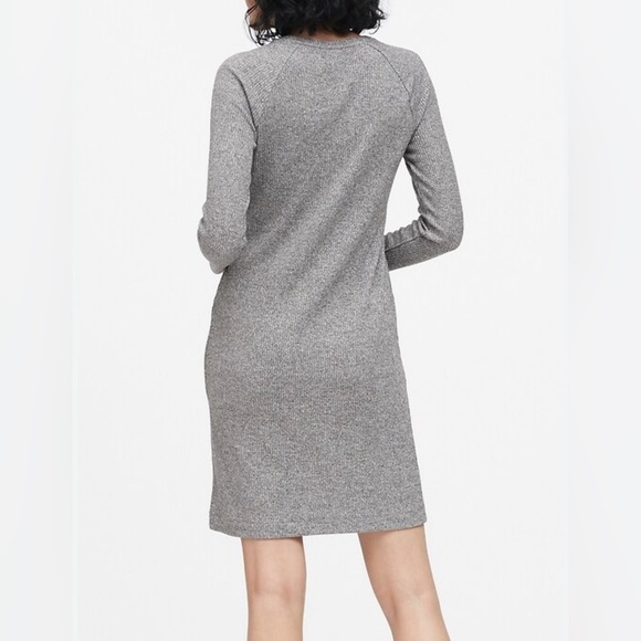 Vero Moda Gray Long Sleeve Knee Length stretchy minimal Dress women's size Small - Picture 2 of 10
